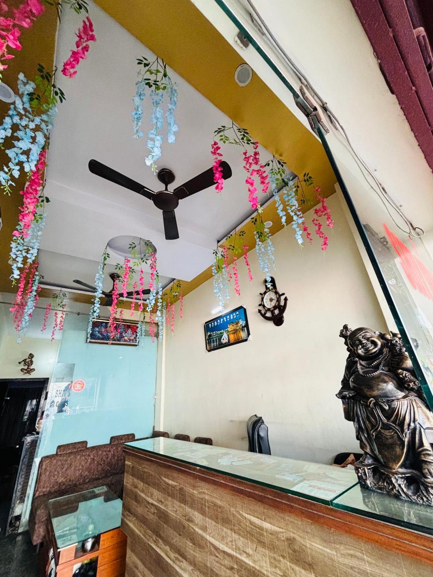 Shiv Shankar Guest House أمريتسار المظهر الخارجي الصورة